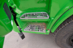 大运 F7重卡 220马力 6X2 4.8米自卸车(DYQ3242D5CC)
