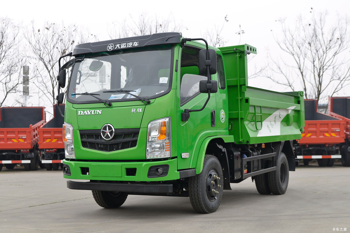 大运 锐胜 140马力 4X2 3.5米自卸车