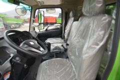 大运 F7重卡 270马力 8X2 6米自卸车(潍柴)(DYQ3313D5EB)