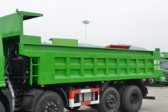 大运 F7重卡 270马力 8X2 6米自卸车(潍柴)(DYQ3313D5EB)