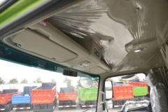 大运 N6重卡 300马力 8X4 5.8米自卸车(CGC3310D5DDLA)