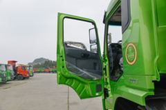 大运 N6重卡 300马力 8X4 5.8米自卸车(CGC3310D5DDLA)