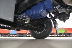 大运 N6重卡 300马力 8X4 5.8米自卸车(CGC3310D5DDLA)