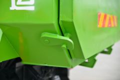 大运 N6重卡 300马力 8X4 5.8米自卸车(CGC3310D5DDLA)