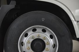 东风商用车底盘&nbsp;垃圾运输车底盘图片