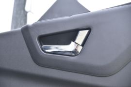 东风商用车底盘&nbsp;扫路车驾驶室图片