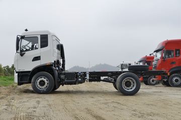 东风商用车底盘&nbsp;垃圾运输车外观图片