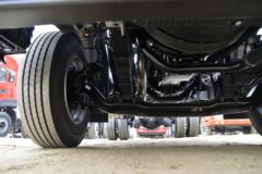 东风商用车 天锦KR 230马力 4X2 厢可卸式垃圾车(中联牌)(国六)(ZBH5180ZXXDFE6)