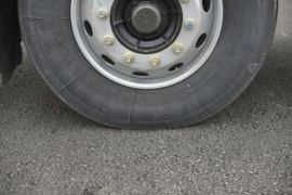东风商用车底盘 扫路车底盘图片