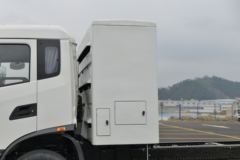 东风商用车 天锦KR 4X2 纯电动洗扫车(中联牌)(ZBH5180TXSEQABEV}