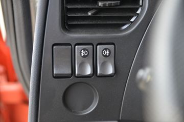 ���� ��� 140���� 4X2 4.2����ж(DYQ3122D5AB)ͼƬ