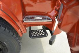 大运F6&nbsp;自卸车驾驶室                                               图片