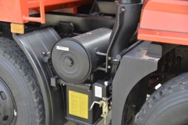 大运F6&nbsp;自卸车底盘                                                图片