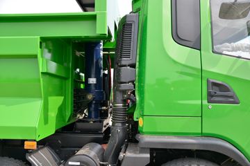 ���� ��� 220���� 6X2 4.8����ж(DYQ3251D5CD)ͼƬ