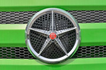 ���� ��� 220���� 6X2 4.8����ж(DYQ3251D5CD)ͼƬ