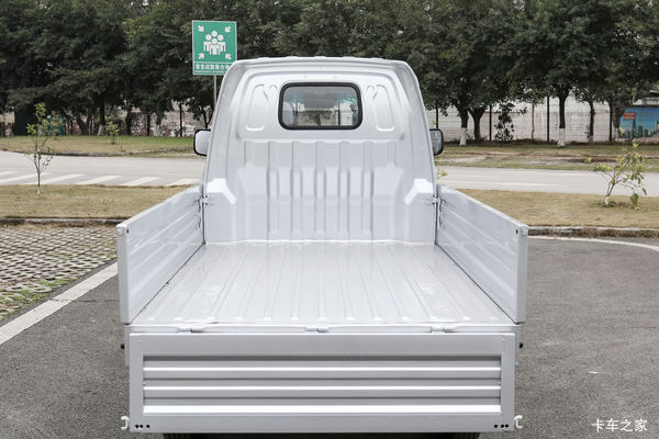 金杯T10载货车限时促销中 优惠0.01万