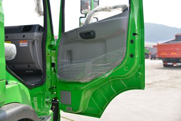 ���� ��� 220���� 6X2 4.8����ж(DYQ3251D5CD)ͼƬ