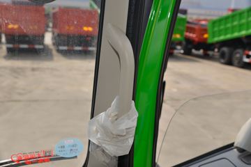 ���� ��� 220���� 6X2 4.8����ж(DYQ3251D5CD)ͼƬ