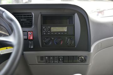 ���� ��� 220���� 6X2 4.8����ж(DYQ3251D5CD)ͼƬ