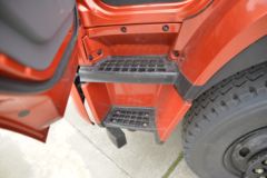 大运 致胜 220马力 6X2 4.8米自卸车(DYQ3242D5CC)