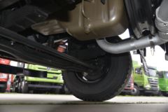 大运 致胜 220马力 6X2 4.8米自卸车(DYQ3242D5CC)