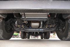 大运 致胜 220马力 6X2 4.5米自卸车(中桥提升)(DYQ3253D5CB)