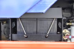大运 致胜中卡 180马力 4X4 4.6米自卸车(DYQ2183D5BB)