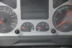 大运 风驰 300马力 8X4 6.5米自卸车(国六)(DYQ3310D6FF)