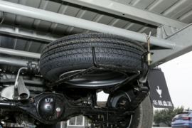 金杯T12&nbsp;载货车底盘                                                图片