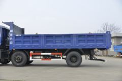 大运 致胜中卡 220马力 6X2 6.8米自卸车(DYQ3252D5CB)