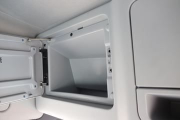 �������ó� ���KR 245���� 4X2 6.8���Ű������ػ���(����)ͼƬ