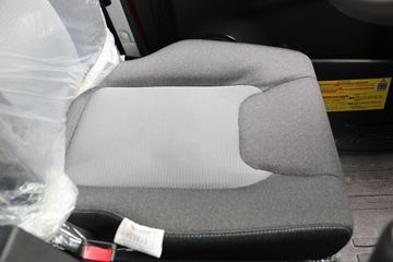 �������ó� ���KR 245���� 4X2 6.8���Ű������ػ���(����)ͼƬ