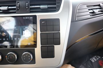 �������ó� ���KR 245���� 4X2 6.8���Ű������ػ���(����)ͼƬ