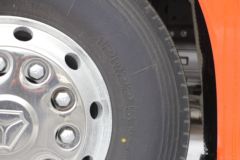 中国重汽 汕德卡SITRAK G7重卡 440马力 6X4 LNG牵引车(国六)(MCY12BGS后桥)(ZZ4256V384HF1LB)