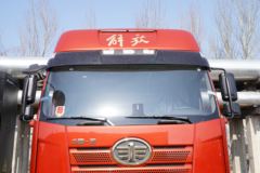 一汽解放 J6P重卡 6X4纯电动换电牵引车(CA4250P66T1BEV)