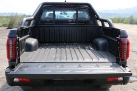 悍途&nbsp;皮卡上装                                                图片