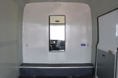 东风超龙 200马力 厢式货车(国六)