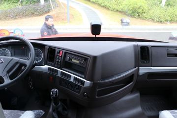 �������� ����T5�ؿ� 400���� 6X4 LNGǣ����(����)(LZ4250T5DM1)ͼƬ