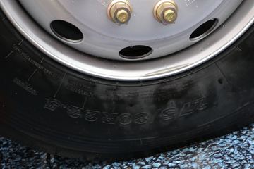 �������� ����H5�п� 260���� 4X2 6.8�ײ�դʽ�ػ���(3.6Tǰ��)(LZ5183CCYH5AB)ͼƬ