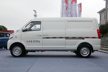 启腾M70&nbsp;VAN/轻客外观图片