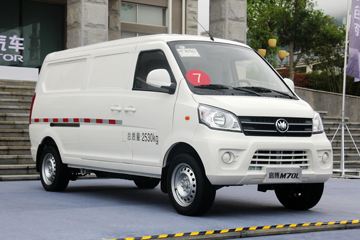 启腾M70&nbsp;VAN/轻客外观图片