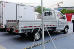 福建启腾 N30 1.25L 基本型 2.8米单排栏板小卡(国六)