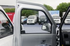 福建启腾 N30 1.25L 基本型 2.8米单排栏板小卡(国六)