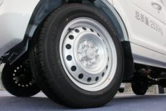 新龙马汽车 启腾N50 1.5L 舒适型 2.7米单排厢式微卡(国六)