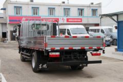 东风 凯普特星云K6-L 163马力 4.2米单排栏板轻卡(国六)(EQ1041S8CD2)