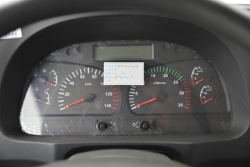 ����ʮͨ ��� 270���� 6X4 �泵�������䳵(��һ�����Ƹ�)(STQ5258JSQS5)ͼƬ