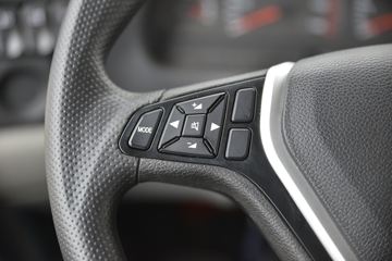 ����ʮͨ ��� 270���� 6X4 �泵�������䳵(��һ�����Ƹ�)(STQ5258JSQS5)ͼƬ