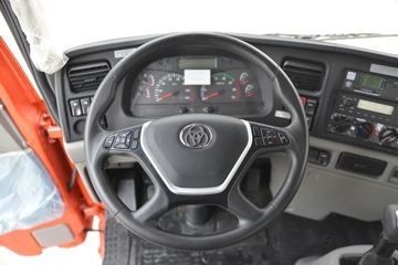 ����ʮͨ ��� 270���� 6X4 �泵�������䳵(��һ�����Ƹ�)(STQ5258JSQS5)ͼƬ