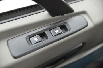 ����ʮͨ ��� 270���� 6X4 �泵�������䳵(��һ�����Ƹ�)(STQ5258JSQS5)ͼƬ