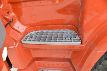 ����ʮͨ ��� 270���� 6X4 �泵�������䳵(��һ�����Ƹ�)(STQ5258JSQS5)ͼƬ